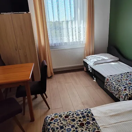 Brodka 홈스테이